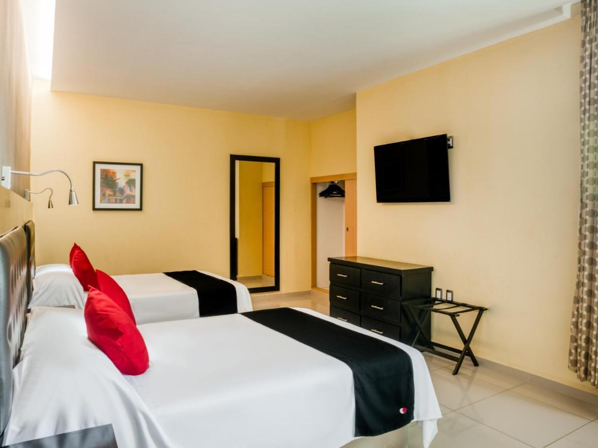 Veracruz Suites Hotel Eksteriør bilde