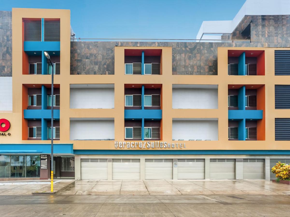 Veracruz Suites Hotel Eksteriør bilde