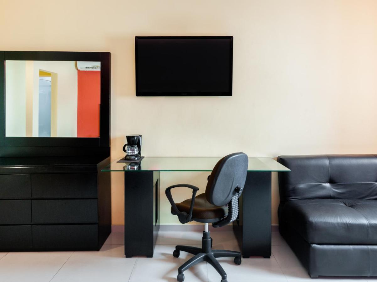 Veracruz Suites Hotel Eksteriør bilde